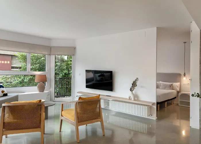 Flateli Lorenzana 35 C Апартаменты *