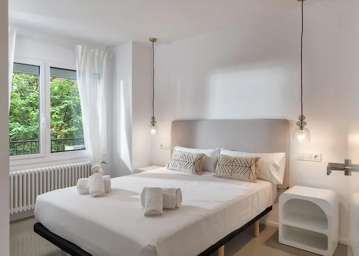 Flateli Lorenzana 35 C * Girona